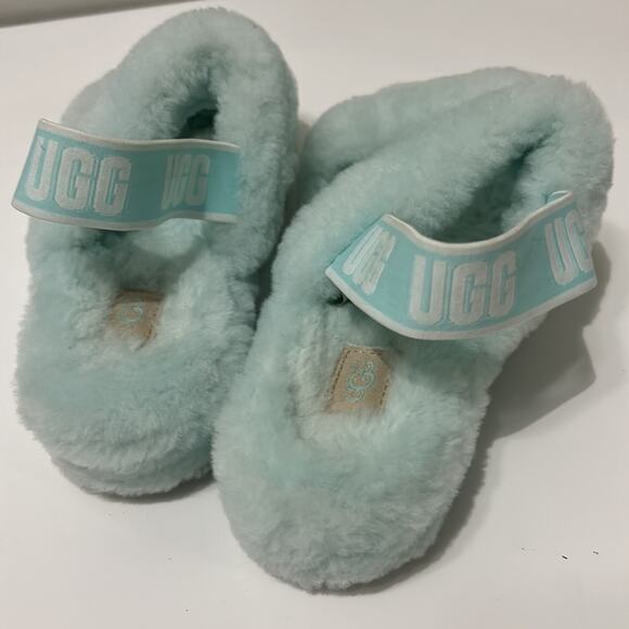 Ugg Mint Green Slippers Size 8 Excellent Condition - Picture 3 of 6